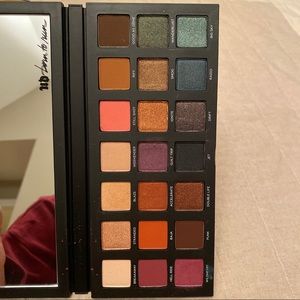 Urban Decay Makeup - Urban Decay Born to Run Palette NWOB Urban Decay Makeup - Urban Decay Born to Run Palette NWOB